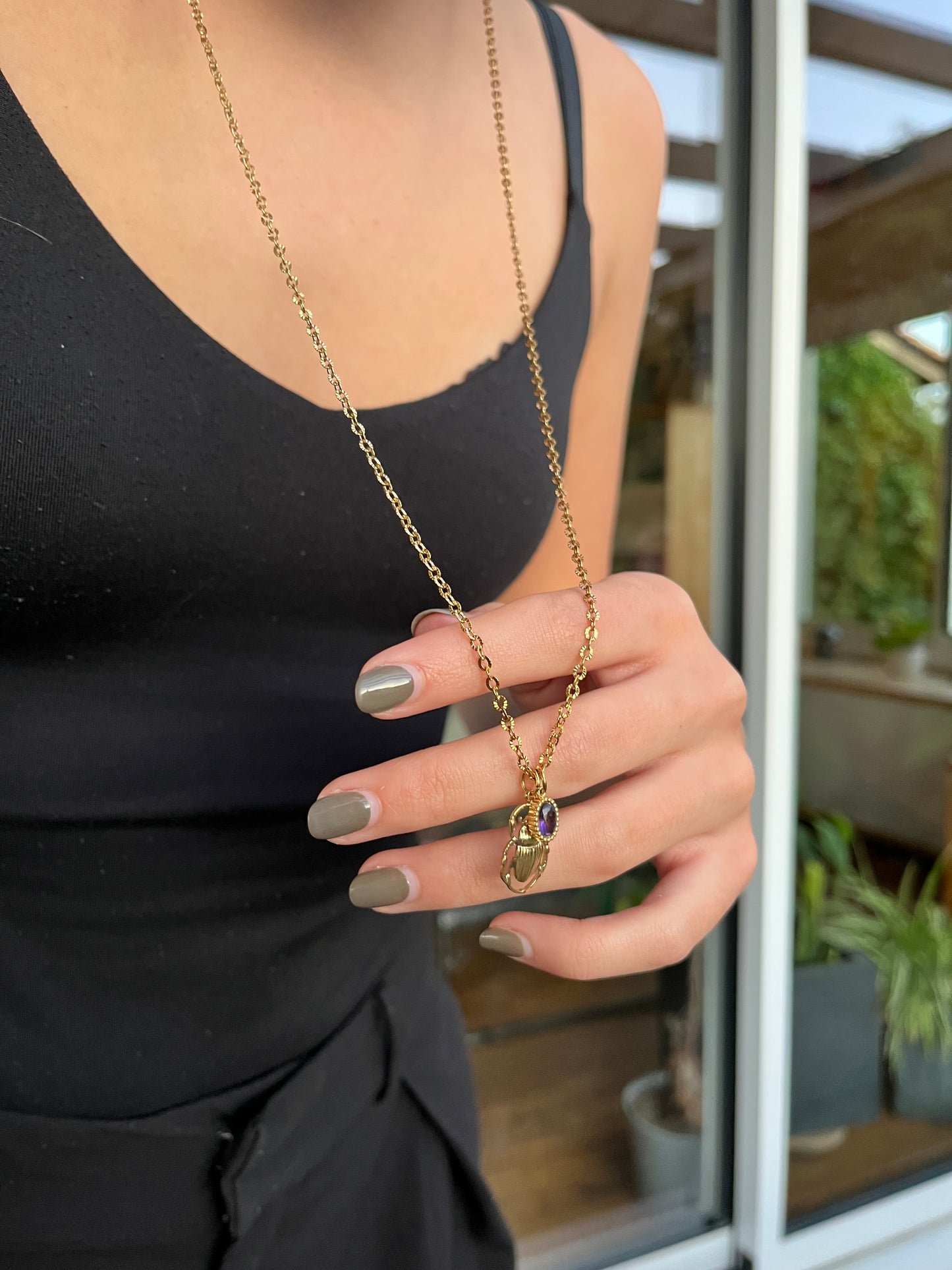 Myio - sautoir scarabée